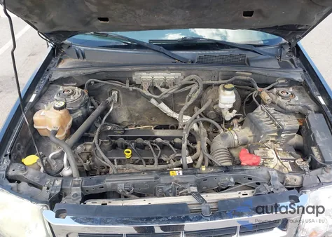 2009 Ford Escape Xlt из США, поврежденный, VIN 1FMCU93779KB28229